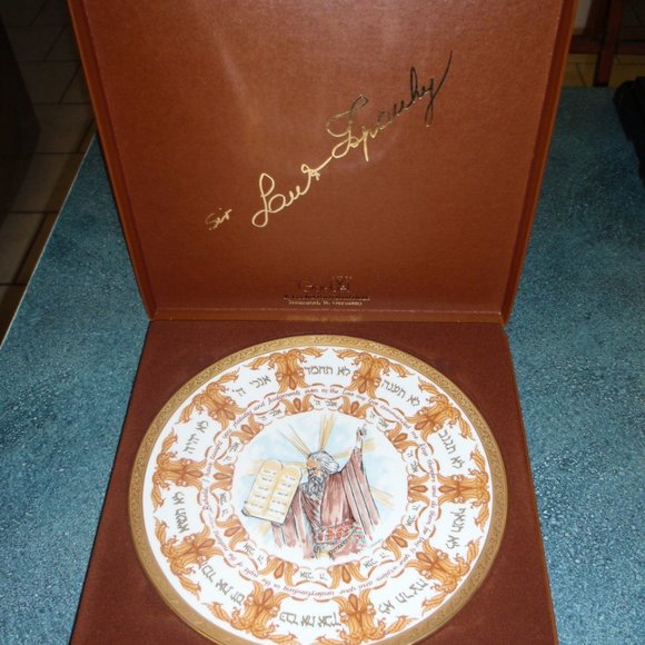 Goebel Ten Commandments by Ispanky Second in Series 1979 Collector Plate W Box! - Picture 3 of 4